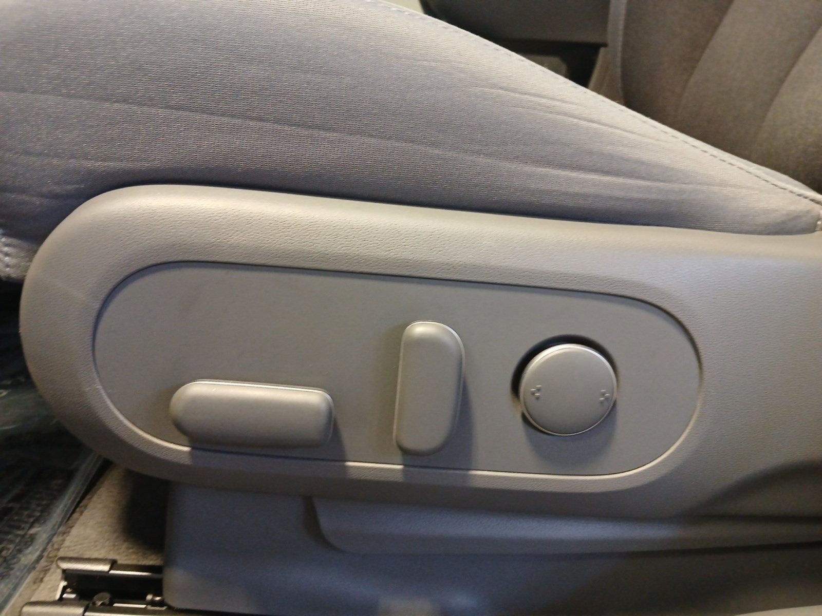 2024 Hyundai IONIQ 5 SEL W/ SMART CRUISE CONTROL & HEATED SEATS