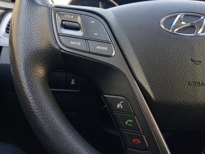 2017 Hyundai Santa Fe SE 3RD ROW & 18" ALLOY WHEELS