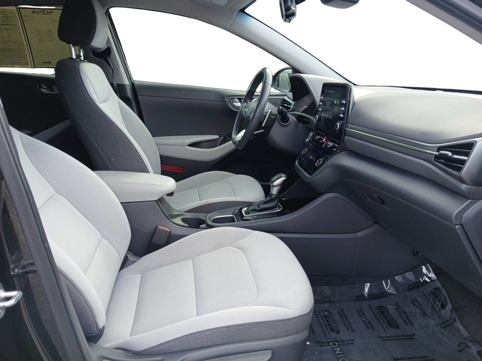 2022 Hyundai Ioniq Hybrid SE