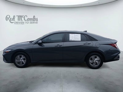 2025 Hyundai Elantra SE