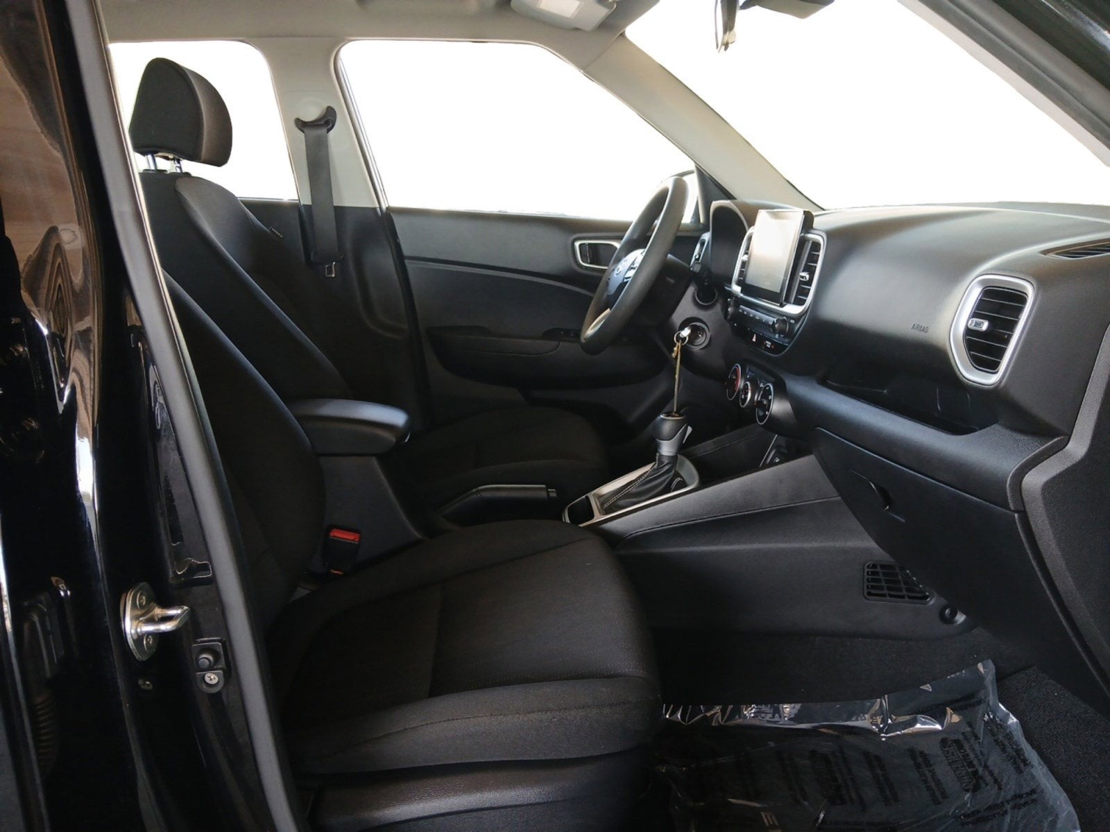 2024 Hyundai Venue SE