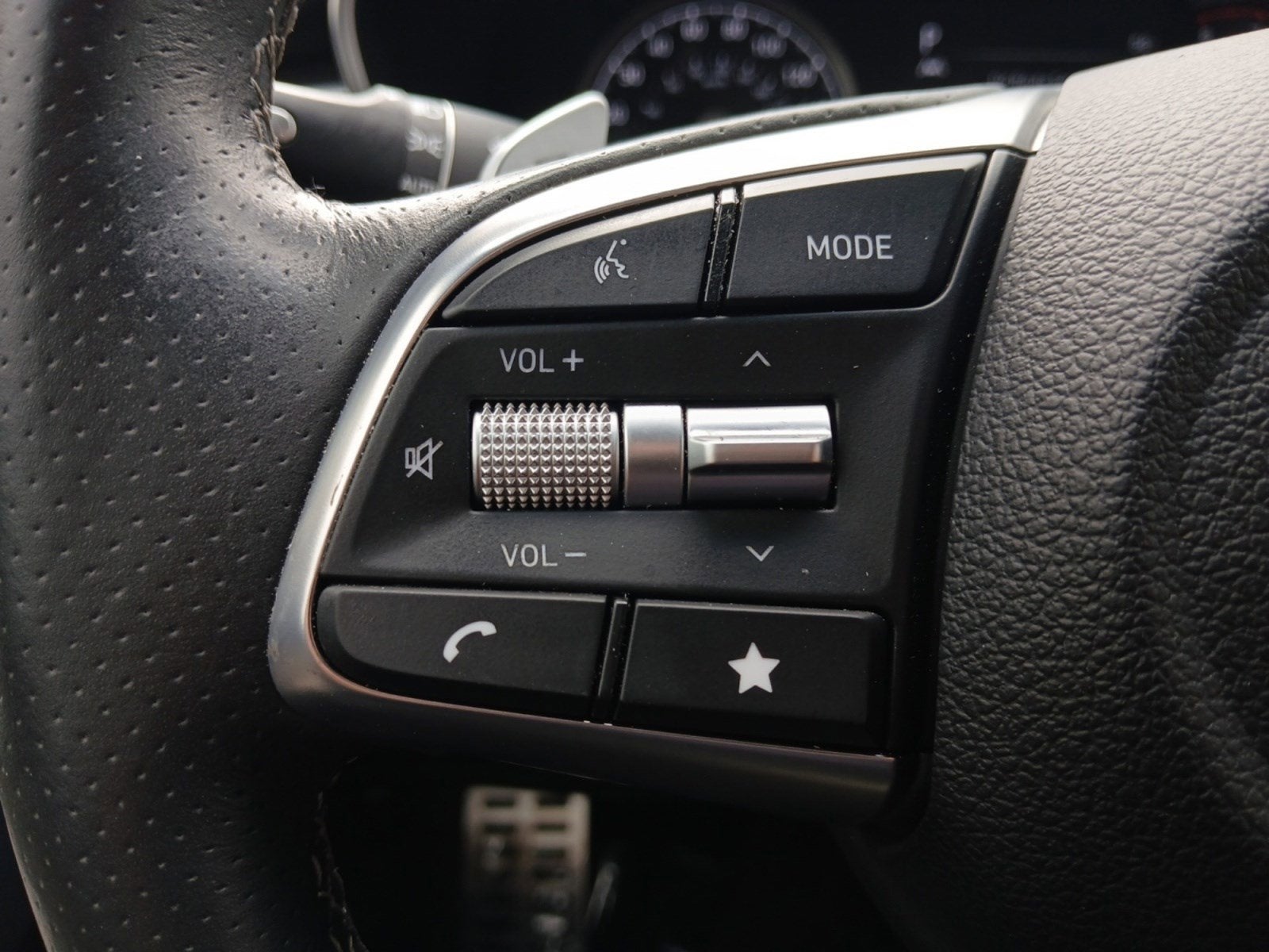 2023 Genesis G70 3.3T