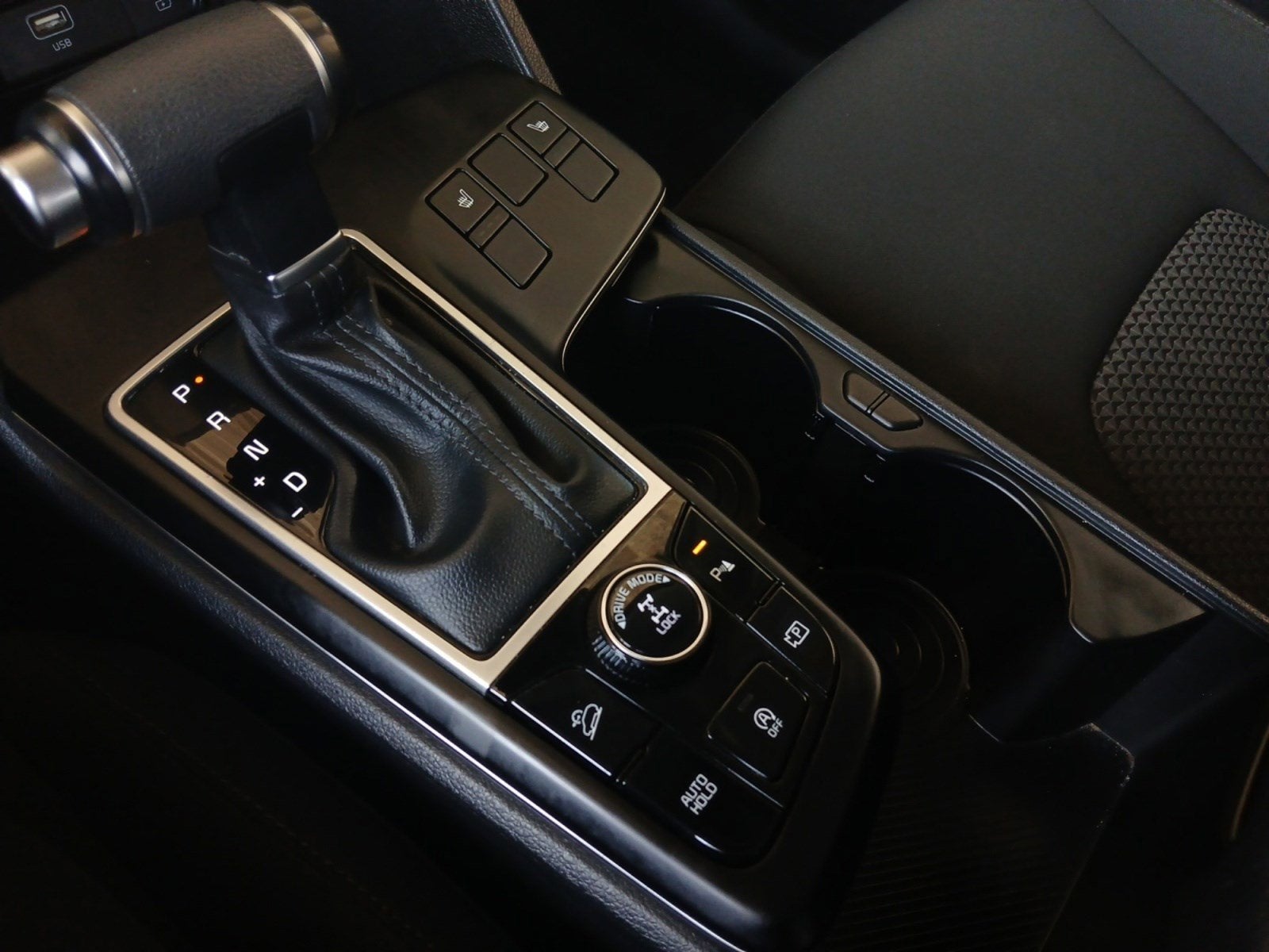 2024 Kia Sportage LX W/ REARVIEW MONITOR AND PARKING GUIDELINES