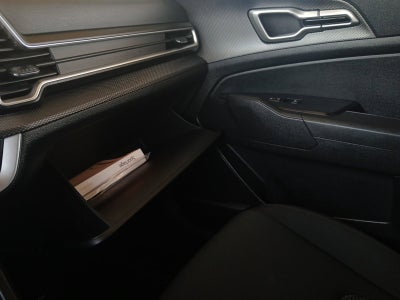 2024 Kia Sportage LX W/ REARVIEW MONITOR AND PARKING GUIDELINES