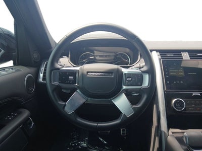 2023 Land Rover Discovery Metropolitan Edition