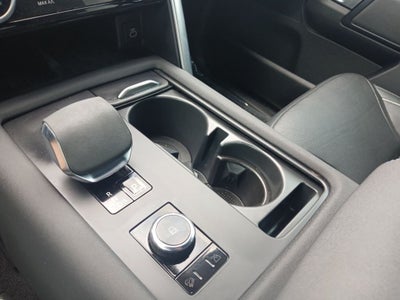 2023 Land Rover Discovery Metropolitan Edition