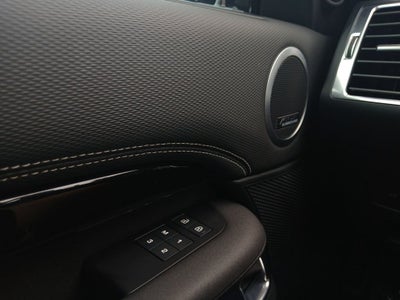 2023 Land Rover Discovery Metropolitan Edition