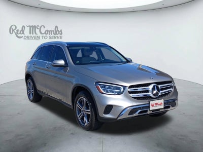 2021 Mercedes-Benz GLC 300 W/ PANORAMA SUNROOF & AMBIENT LIGHTING