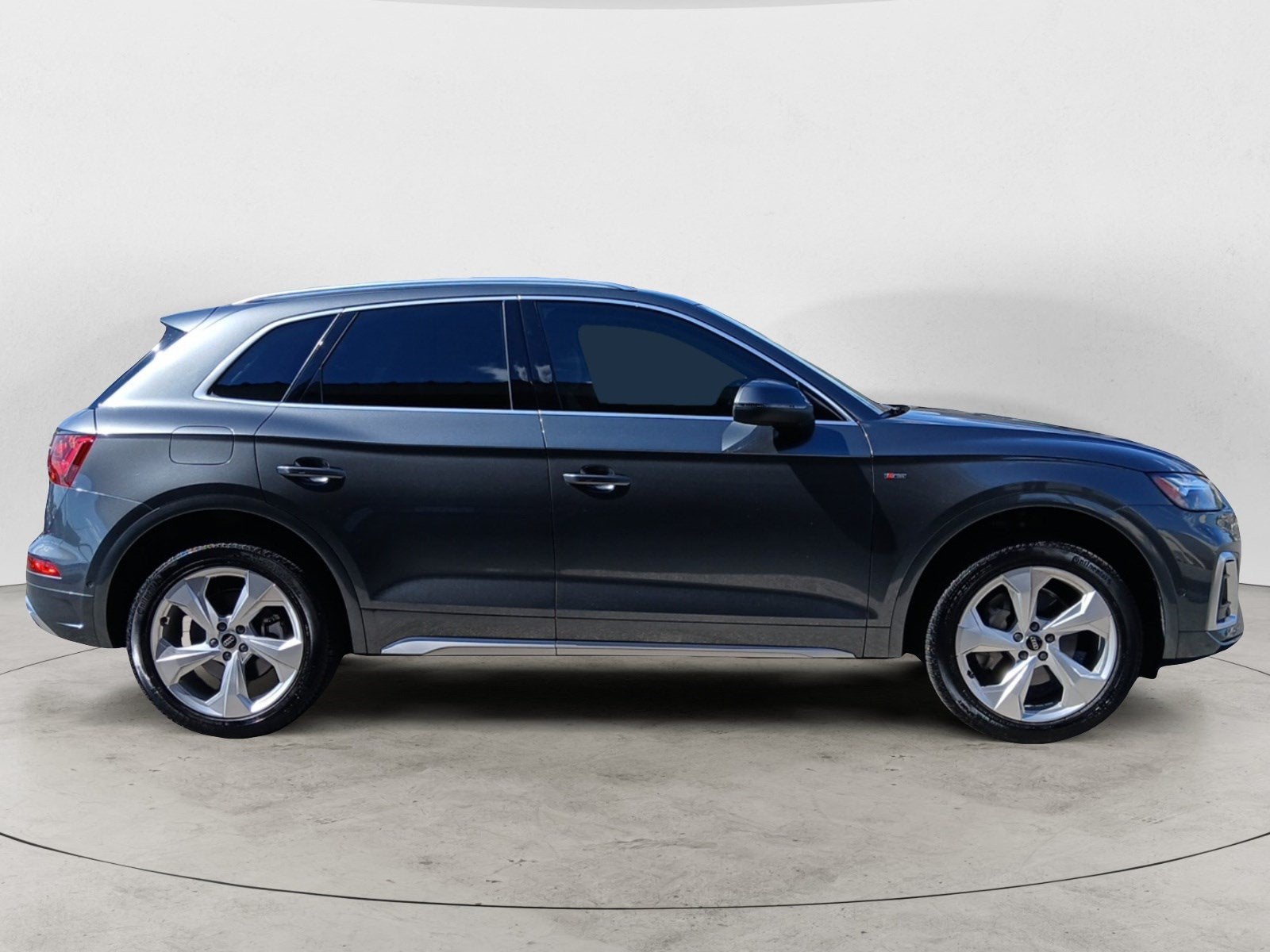 2023 Audi Q5 45 S line Prestige quattro