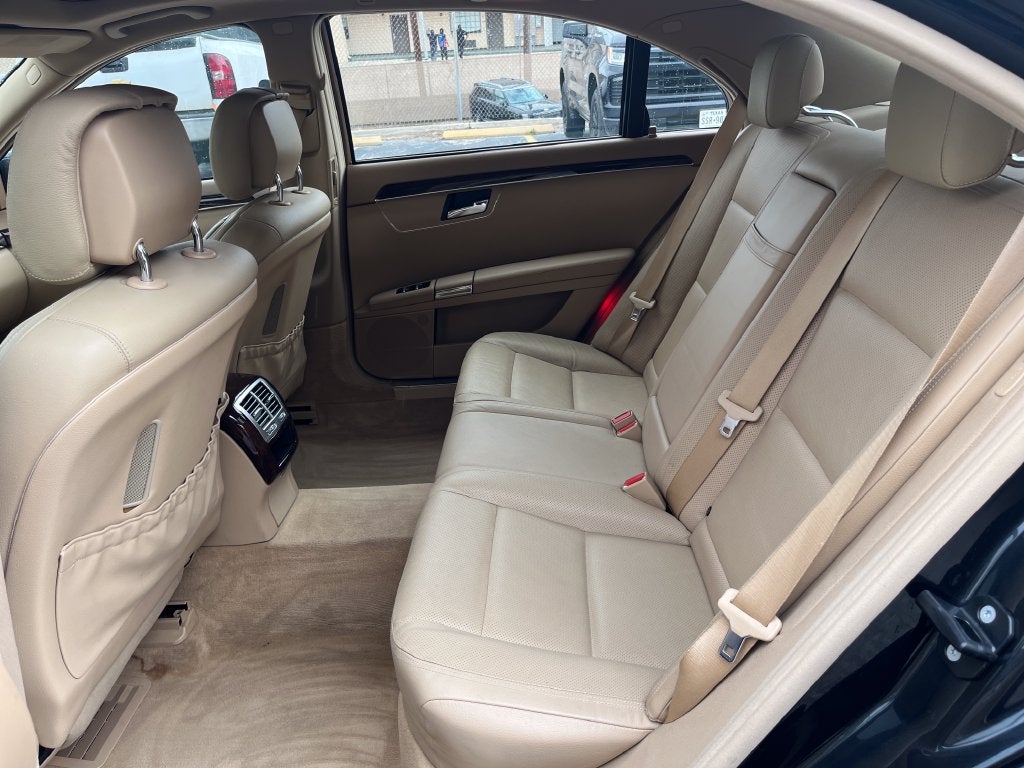 2013 Mercedes-Benz S-Class S 550 Base