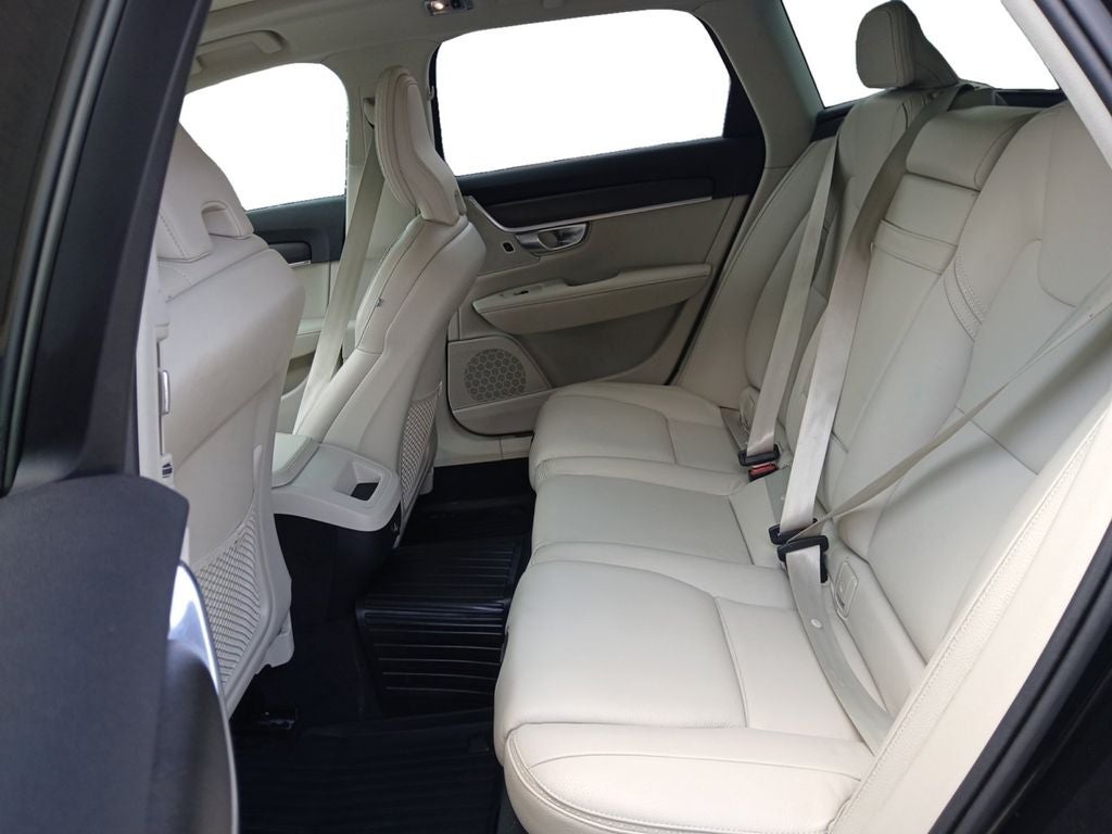 2019 Volvo V90 Cross Country T6 AWD