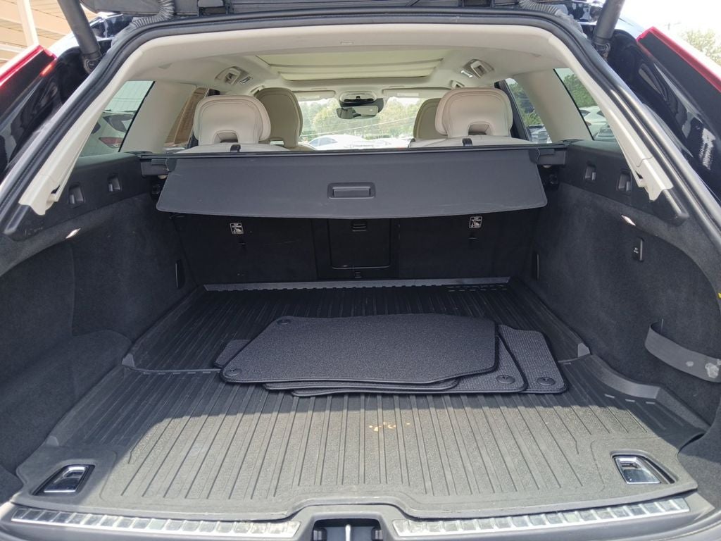 2019 Volvo V90 Cross Country T6 AWD