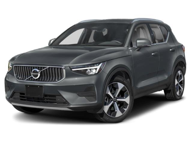 2024 Volvo XC40 B5 Core W/ POWER TAILGATE & PANORAMIC MOONROOF